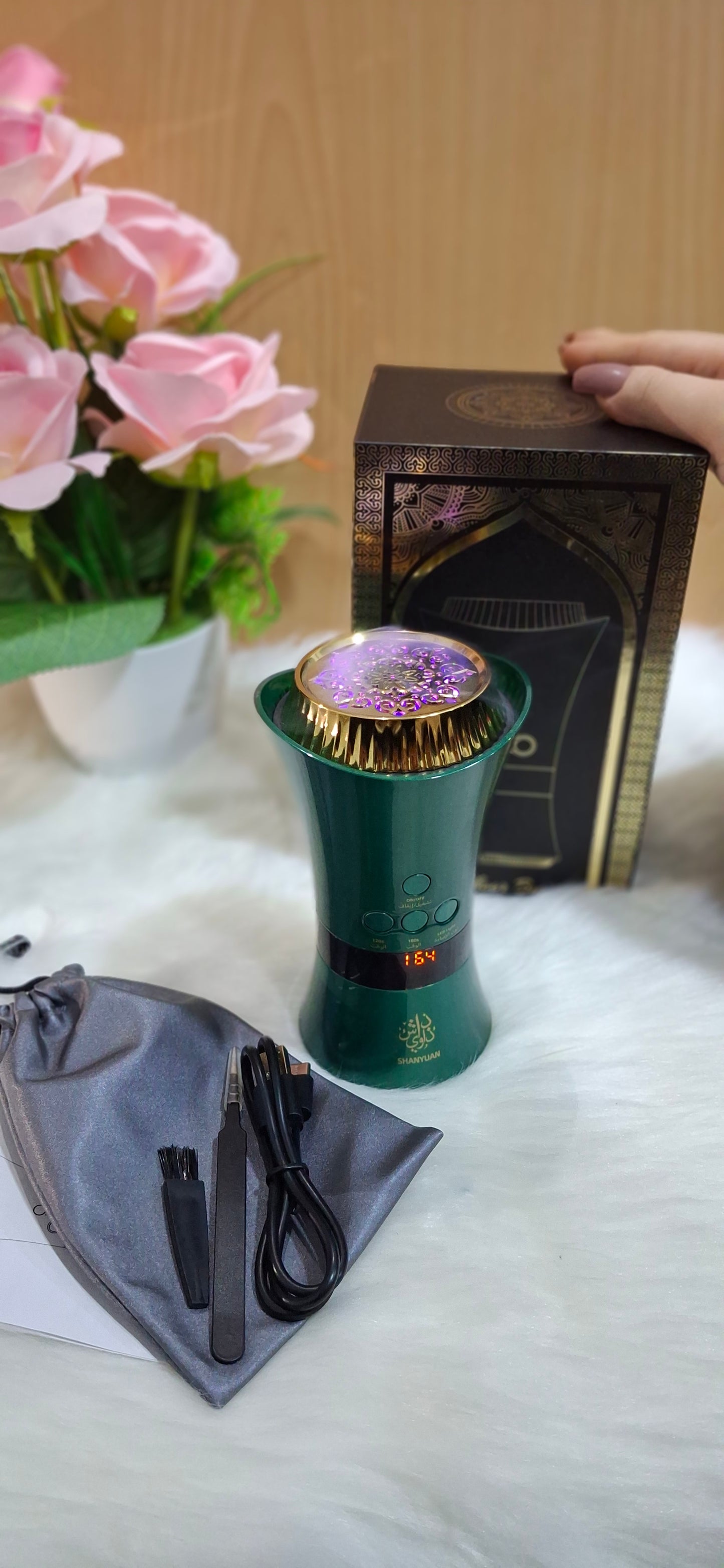 "Experience Timeless Fragrance: The Ultimate Electric Oud Burner for Effortless Aromatic Bliss"